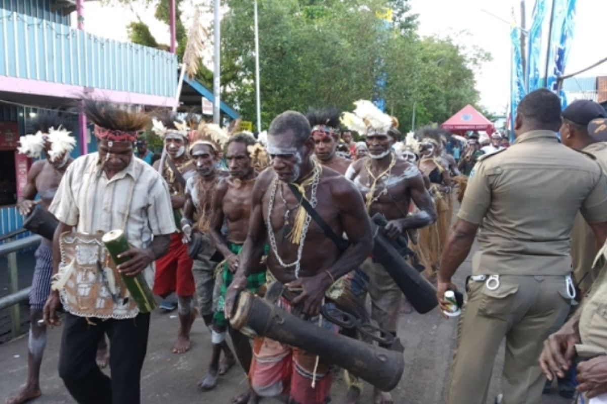 Puluhan polisi amankan Pesta Budaya Asmat
