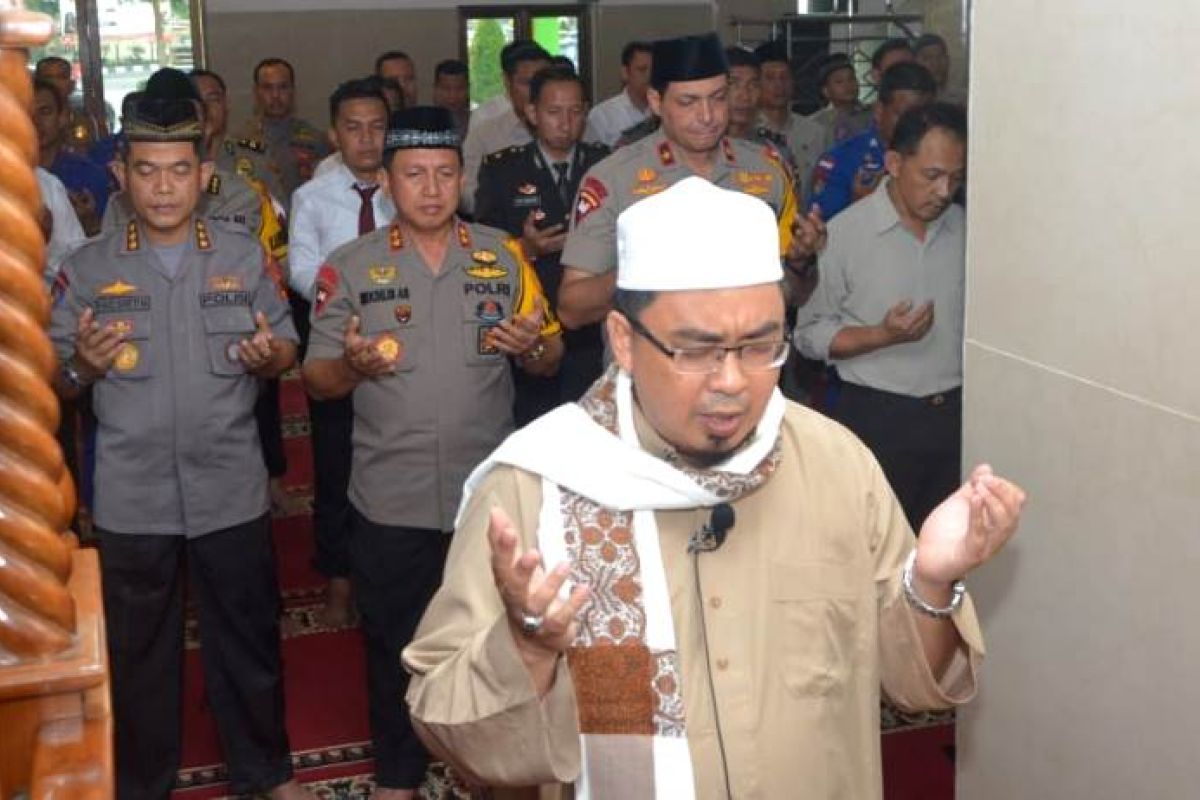 Polda Jambi gelar salat ghaib korban Palu