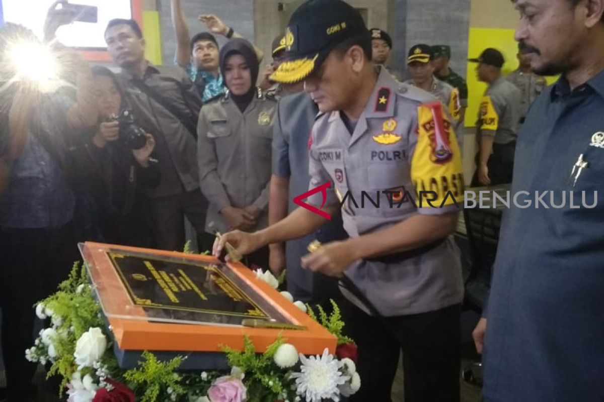 Kepolisian Bengkulu operasikan command center