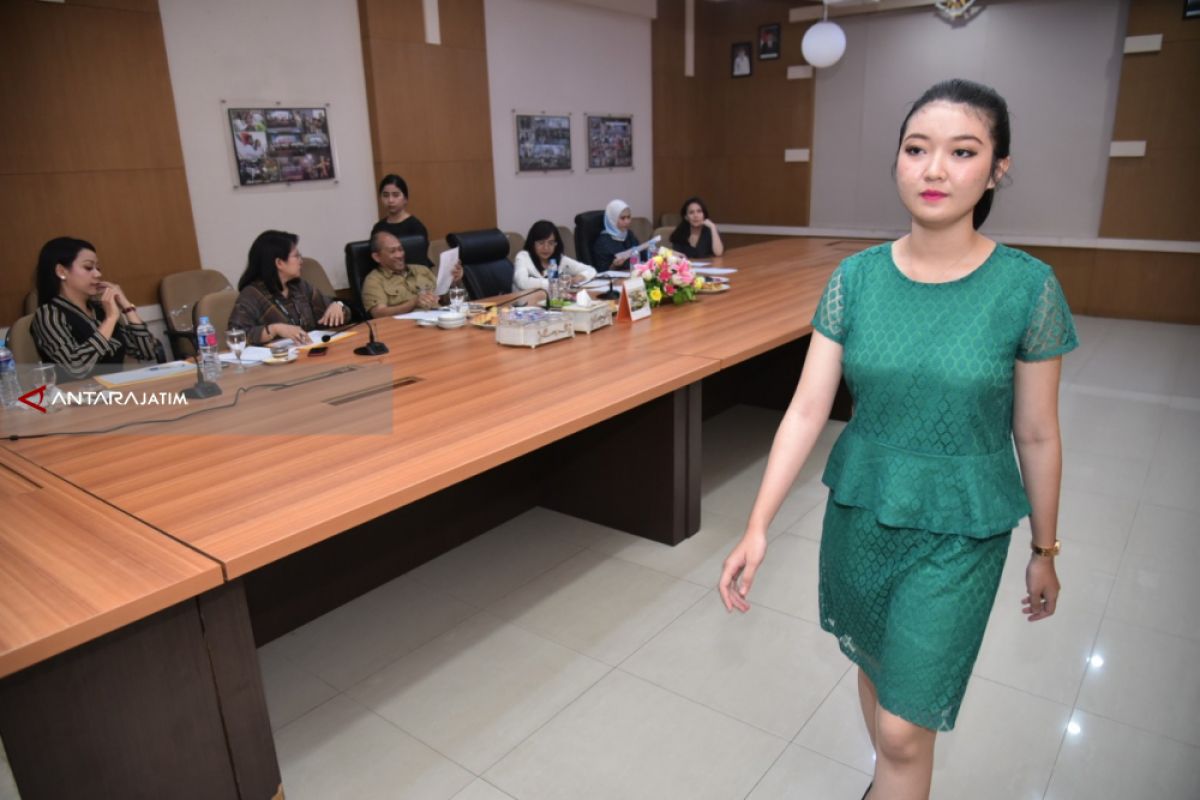 Pemkot Surabaya-Citilink Gelar Seleksi Calon Penerima Beasiswa Pramugari