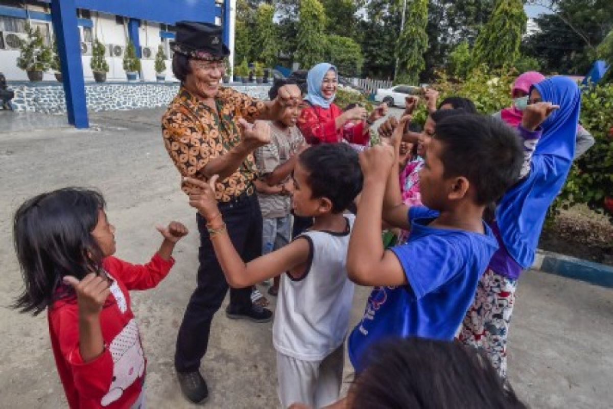 KPAI awasi sekolah darurat di Palu-Donggala