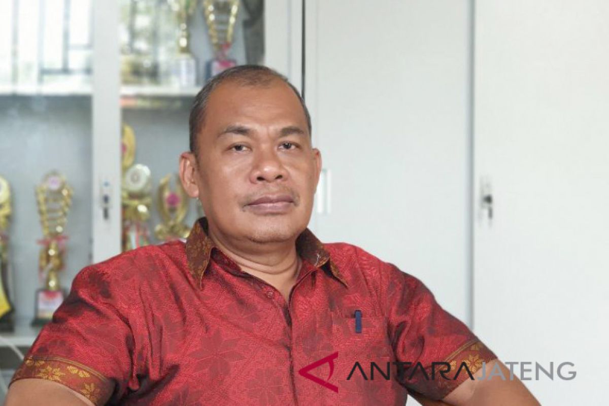 Guru SDN Mangunharjo Semarang harus cari siswa baru