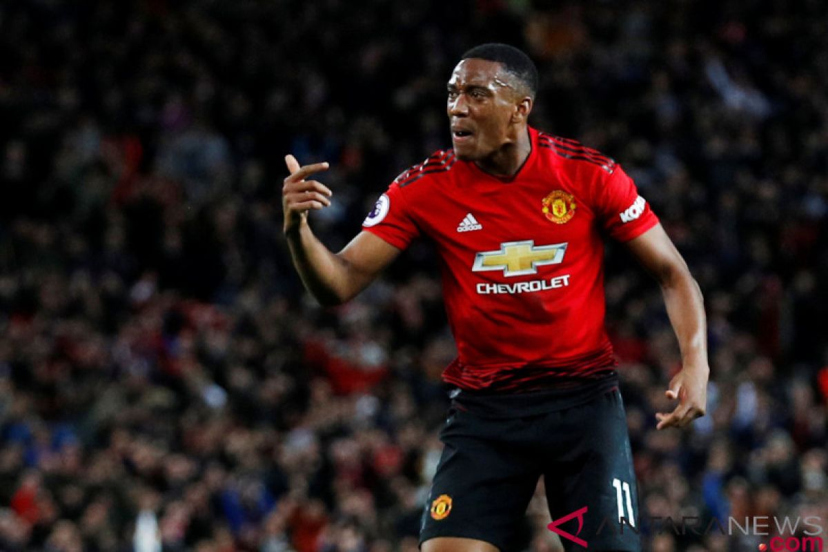 Martial perpanjang kontrak dengan MU sampai 2024