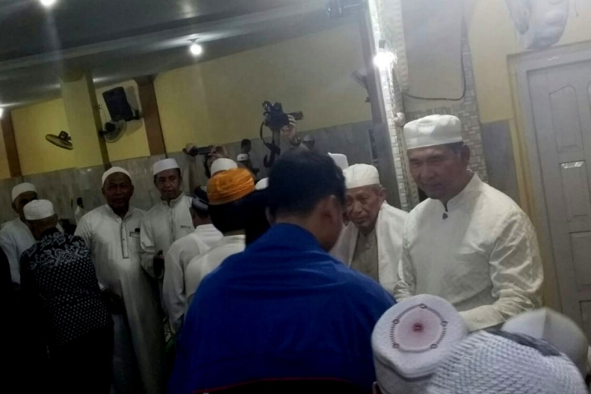 300 mesjid di Jambi gelar salat ghaib (video)