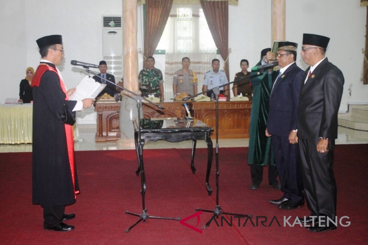 Jabatan dua Wakil Ketua DPRD Sukamara akhirnya terisi, ini harapan Bupati