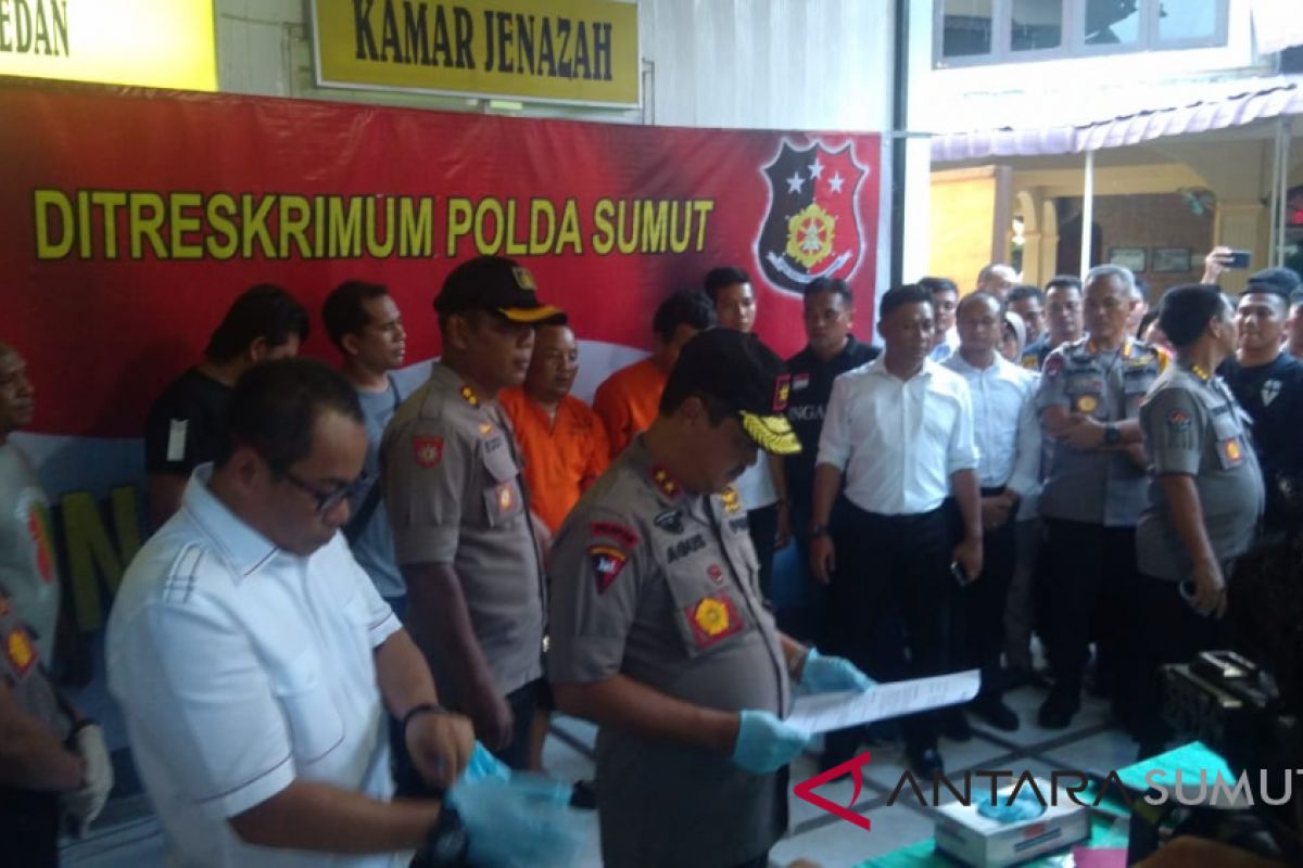 Pelaku pembunuhan sekeluarga ditembak mati