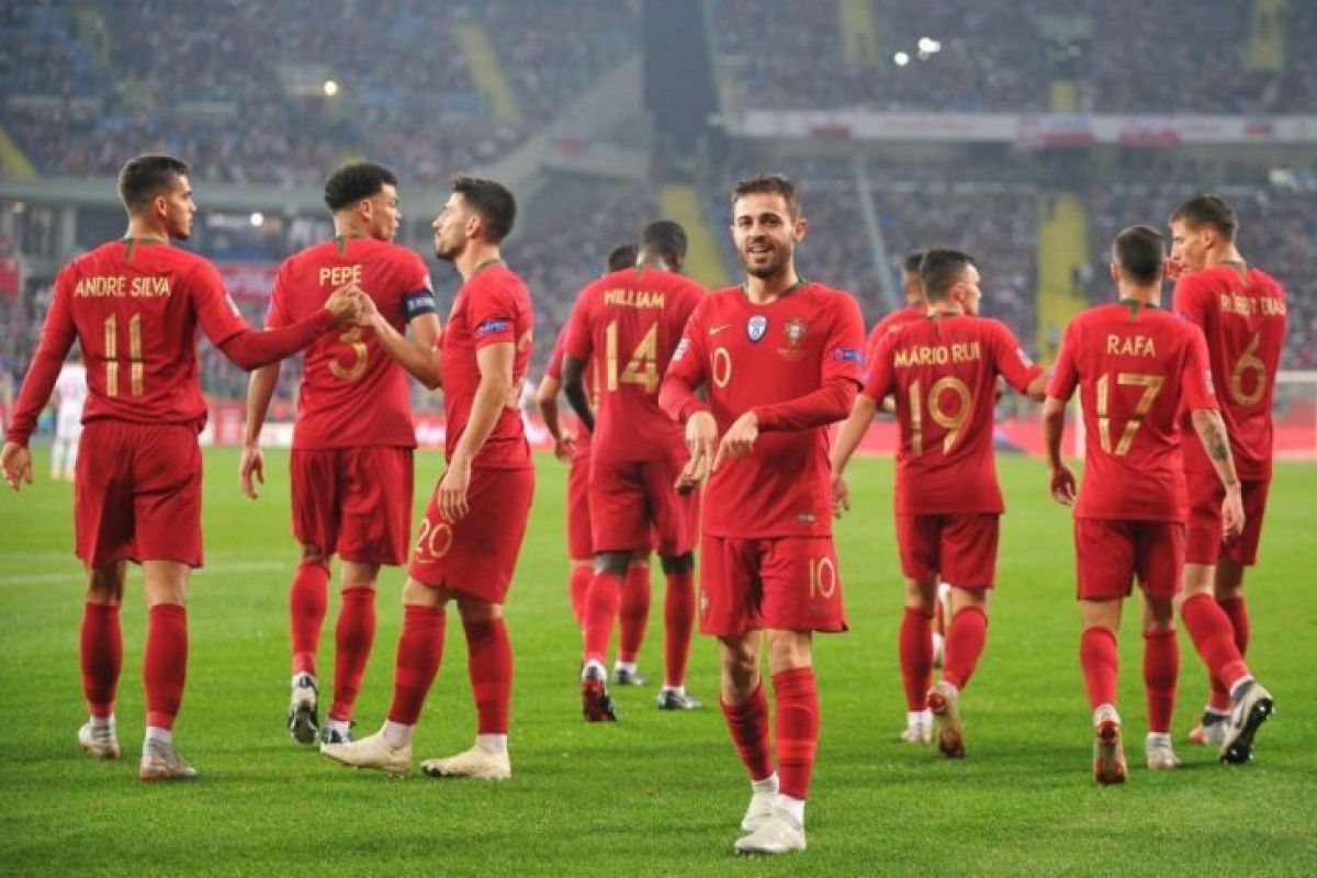 Tanpa Ronaldo, Portugal tundukkan Polandia 3-2