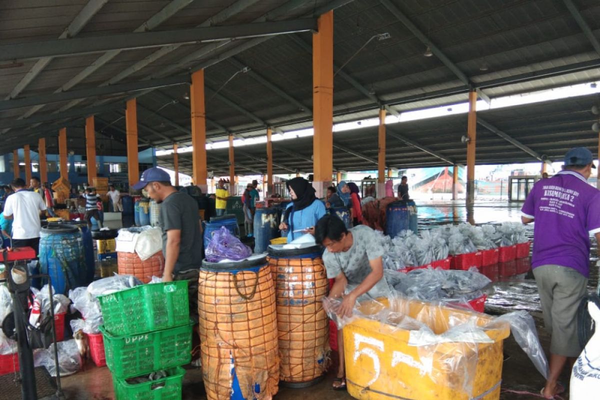 Izin penangkapan ikan berdampak pada produksik