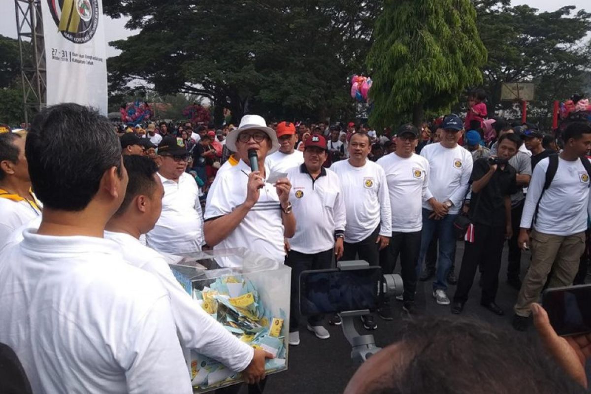 Gubernur Banten Berjanji Tuntaskan Pembangunan Jalan 164 Kilometer