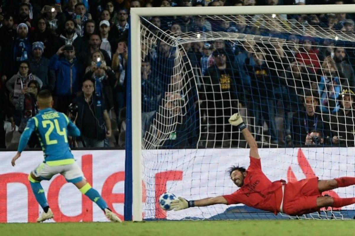 Penalti Insigne Bawa Napoli Imbangi PSG 1-1