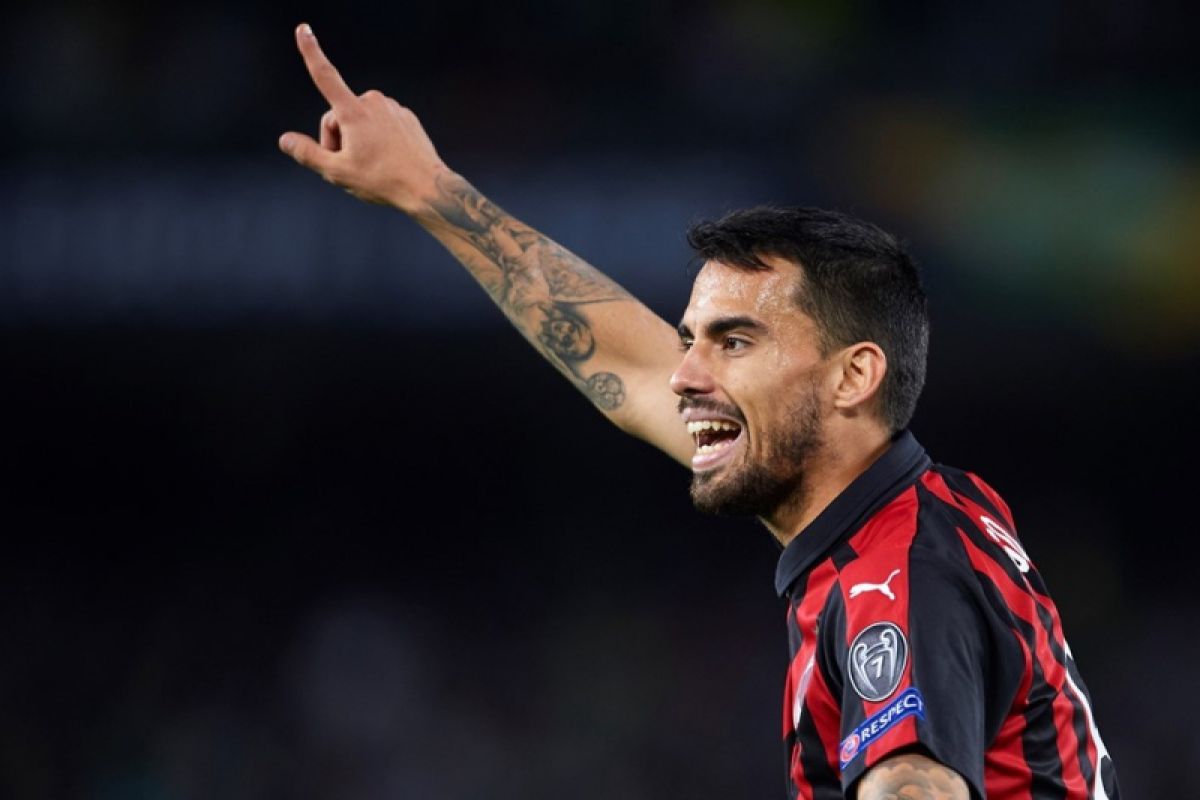 Tendangan bebas Suso antar Milan imbangi Betis 1-1