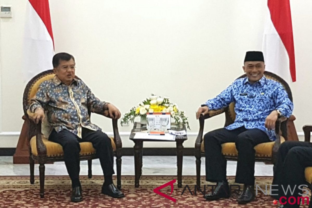 Wapres sebut ASN sebagai pemersatu bangsa