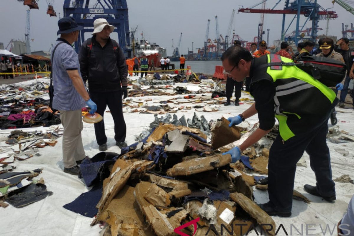 Polisi temukan tempat duduk Lion Air JT 610