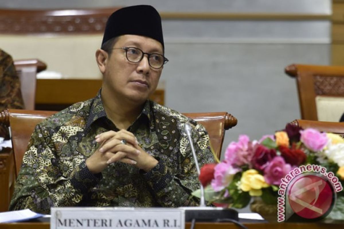DPR Sesalkan Menteri Agama Terkait Draf Sandingan RUU Pesantren