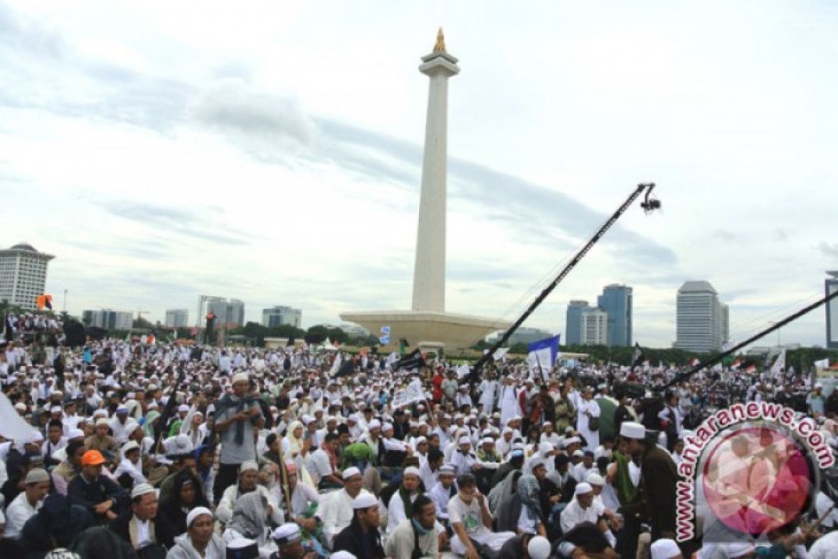 Peneliti intelijen: Mayoritas peserta reuni 212 pendukung Prabowo-Sandi