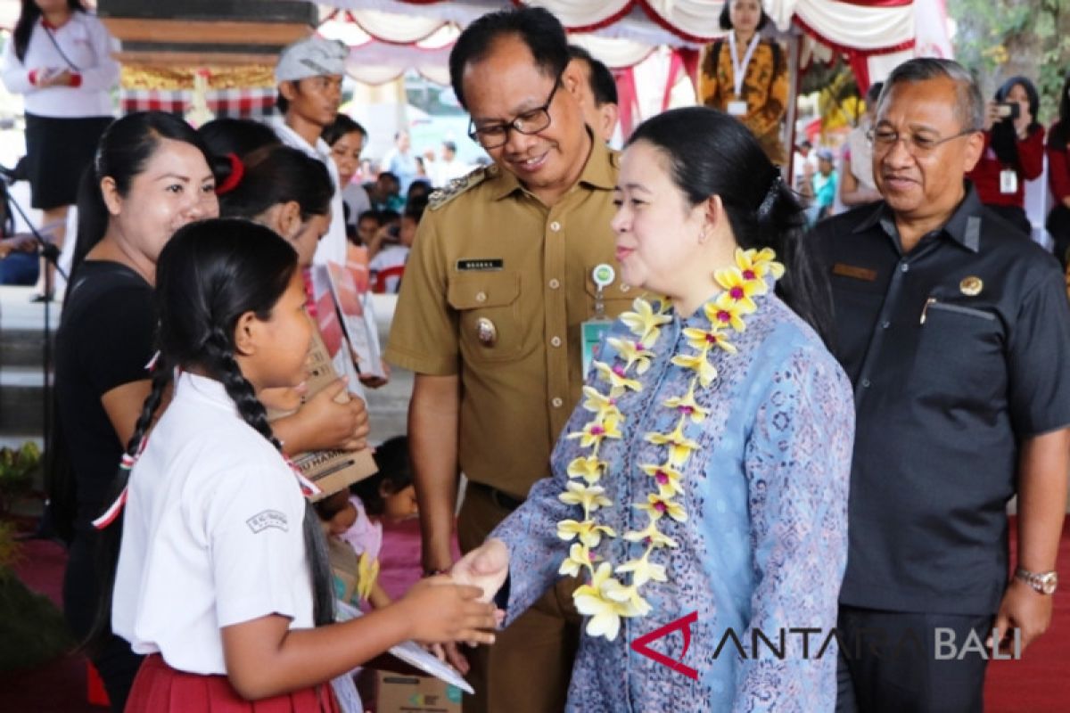 Puan kunjungi kampung KB di Badung (video)