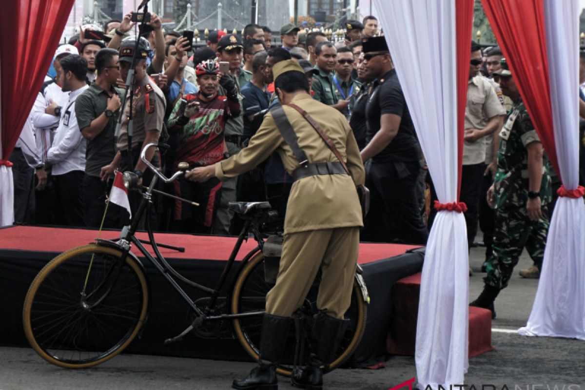 25.000 peserta ramaikan acara gowes bersama presiden