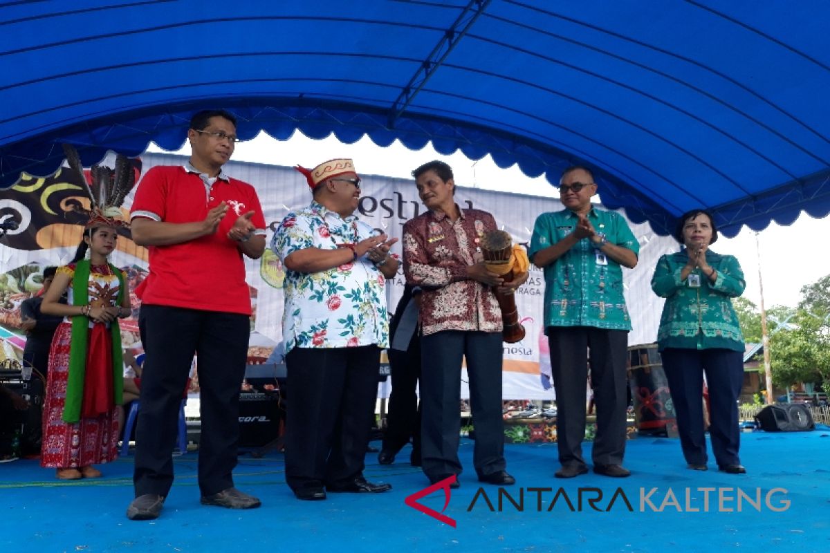 Memotivasi pelaku usaha pariwisata melalui festival masakan tradisional