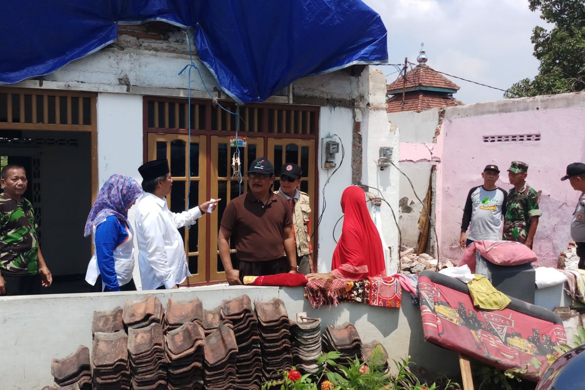 Pemkab Sidoarjo Pastikan Bantuan Korban Angin Kencang (Video)