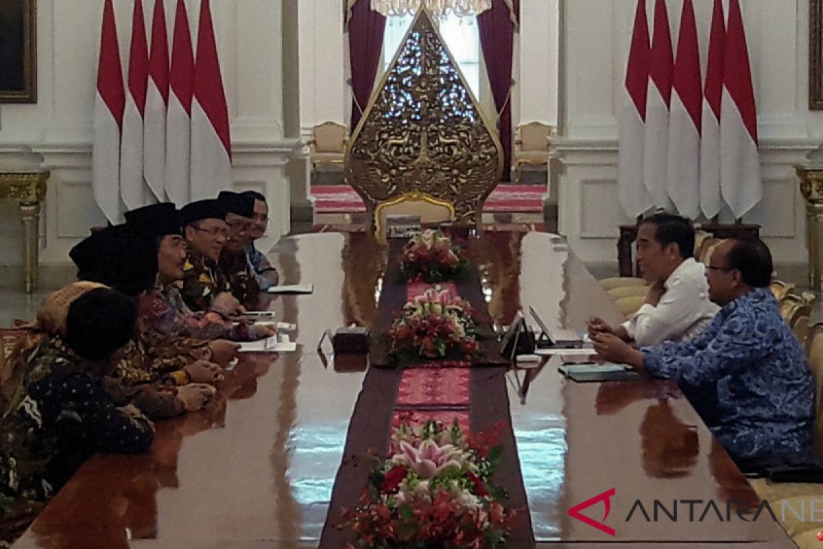 Jokowi receives ICMI administrators