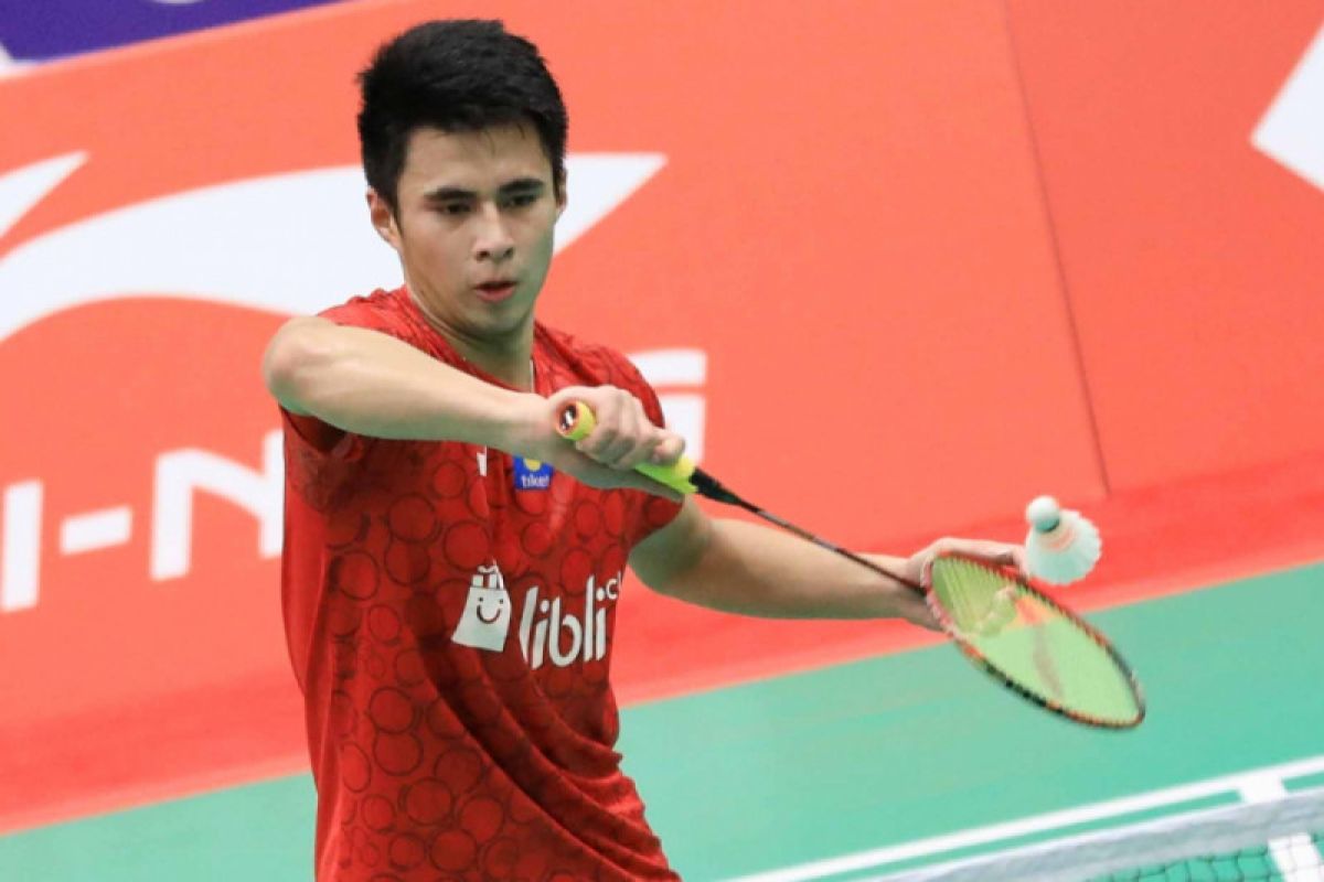 ikhsan  kalah dari pebulutangkis malaysia di kejuaraan dunia junior