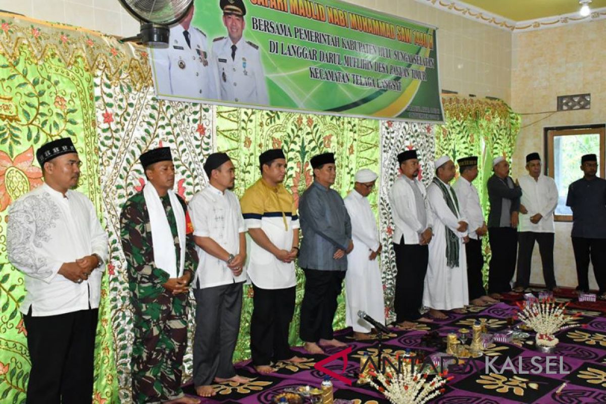 Bupati HSS hadiri Safari Maulid hari pertama