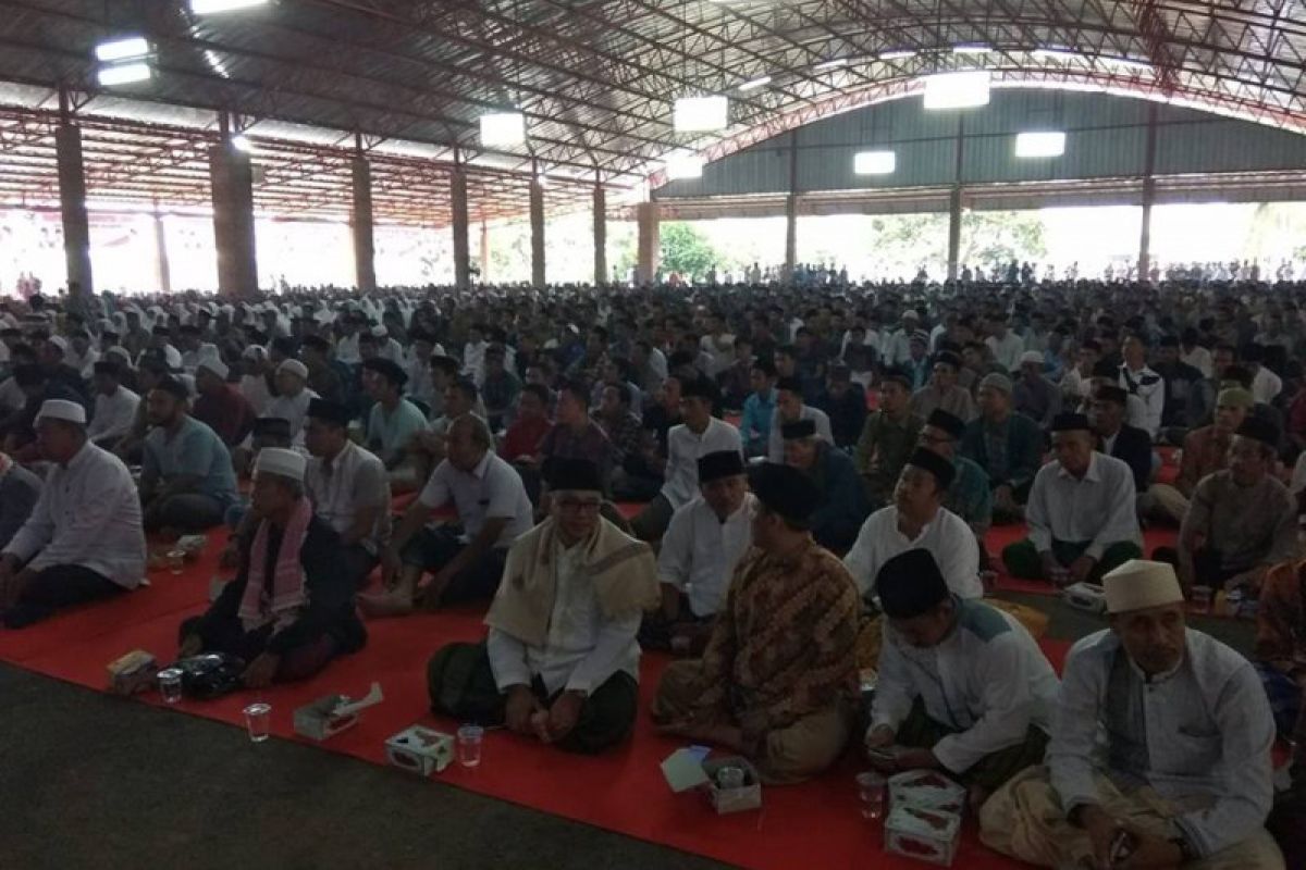 KH Ma'ruf : Jokowi Cinta Kiai Dan Santri