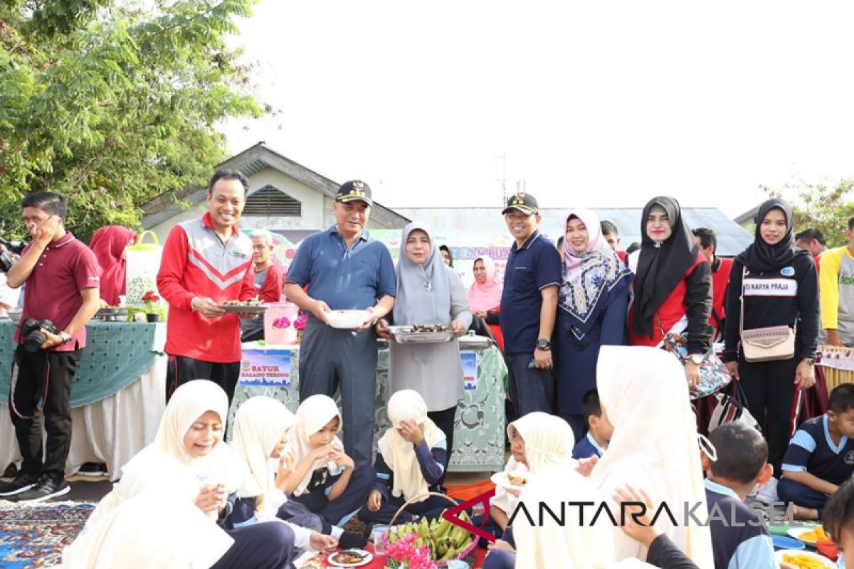 Pemkab HSS galakkan gerakan makan sayur, buah dan ikan