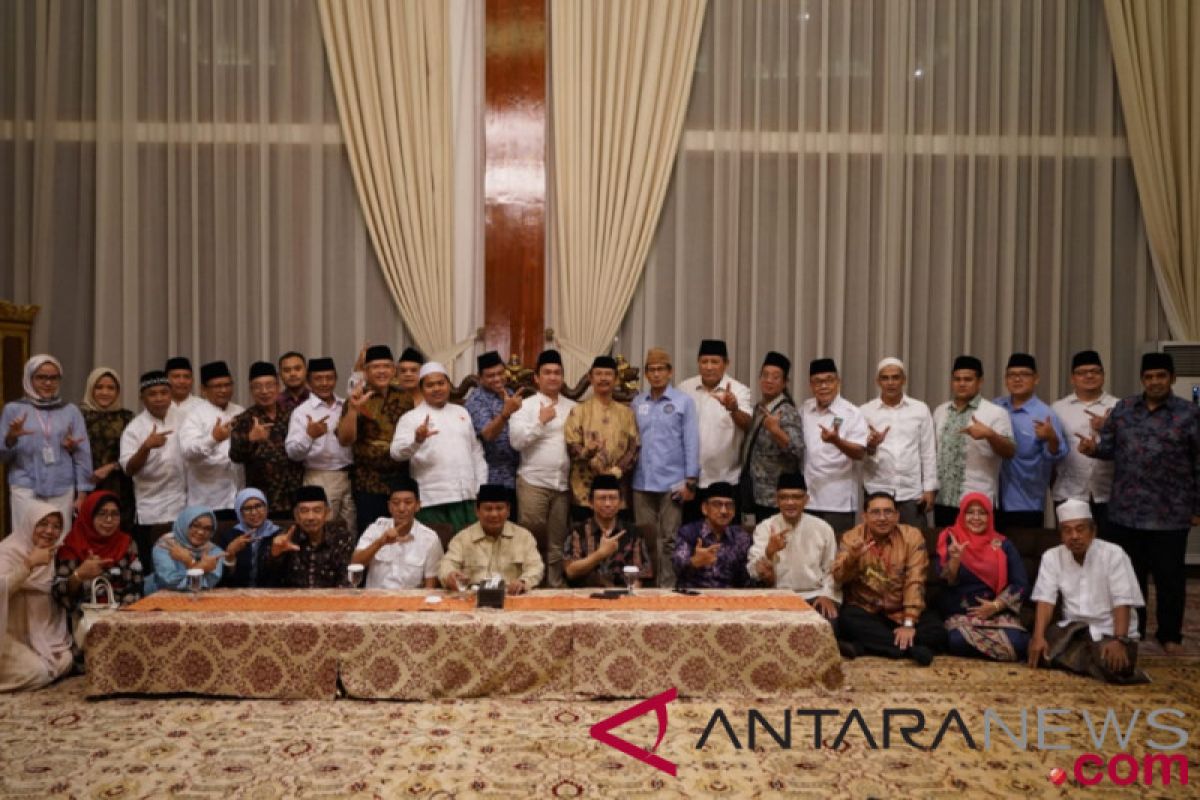 Grandchildren of NU founders support Prabowo Subianto