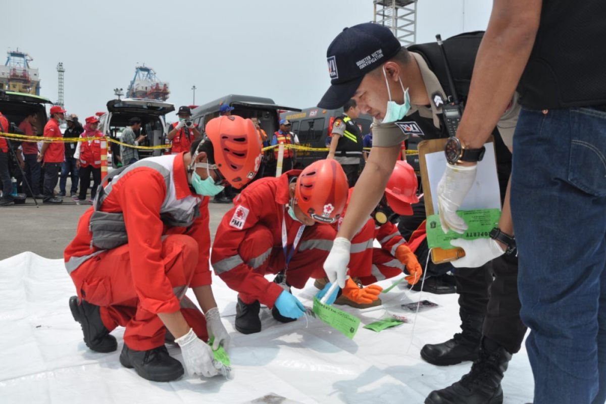 Equity Life serahkan asuransi korban Lion Air