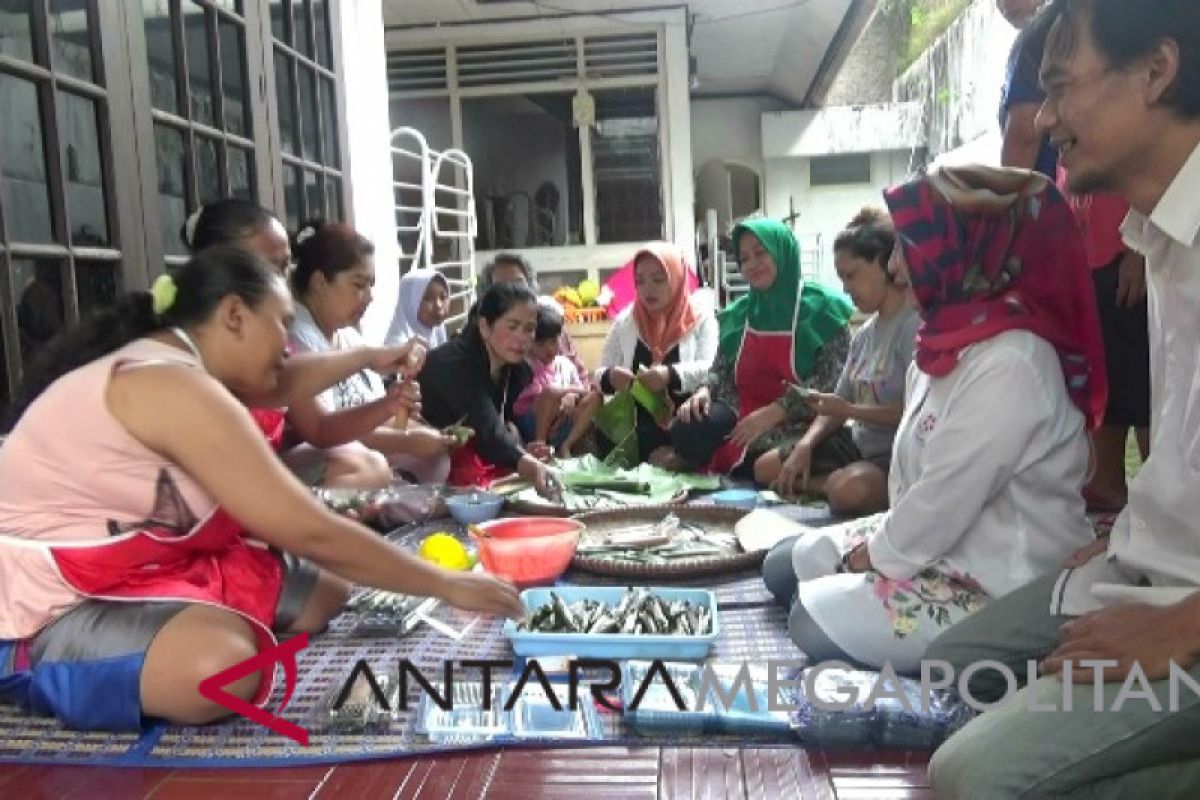 Nikmatnya otak-otak Sukabumi diminati hingga luar daerah