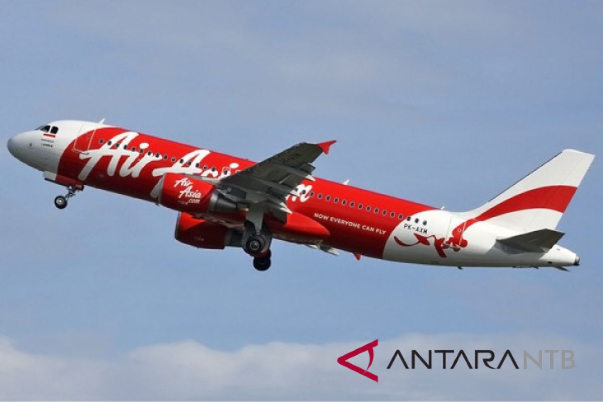 AirAsia Indonesia menghentikan sementara seluruh penerbangan 1 April 2020