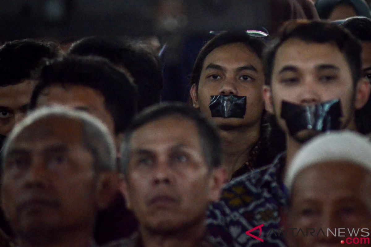 Aksi tutup mulut warnai orasi ilmiah Wapres