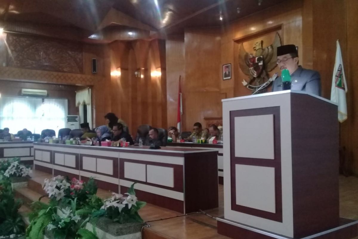 Fraksi berikan pandangan umum terhadap R-APBD Asahan 2019