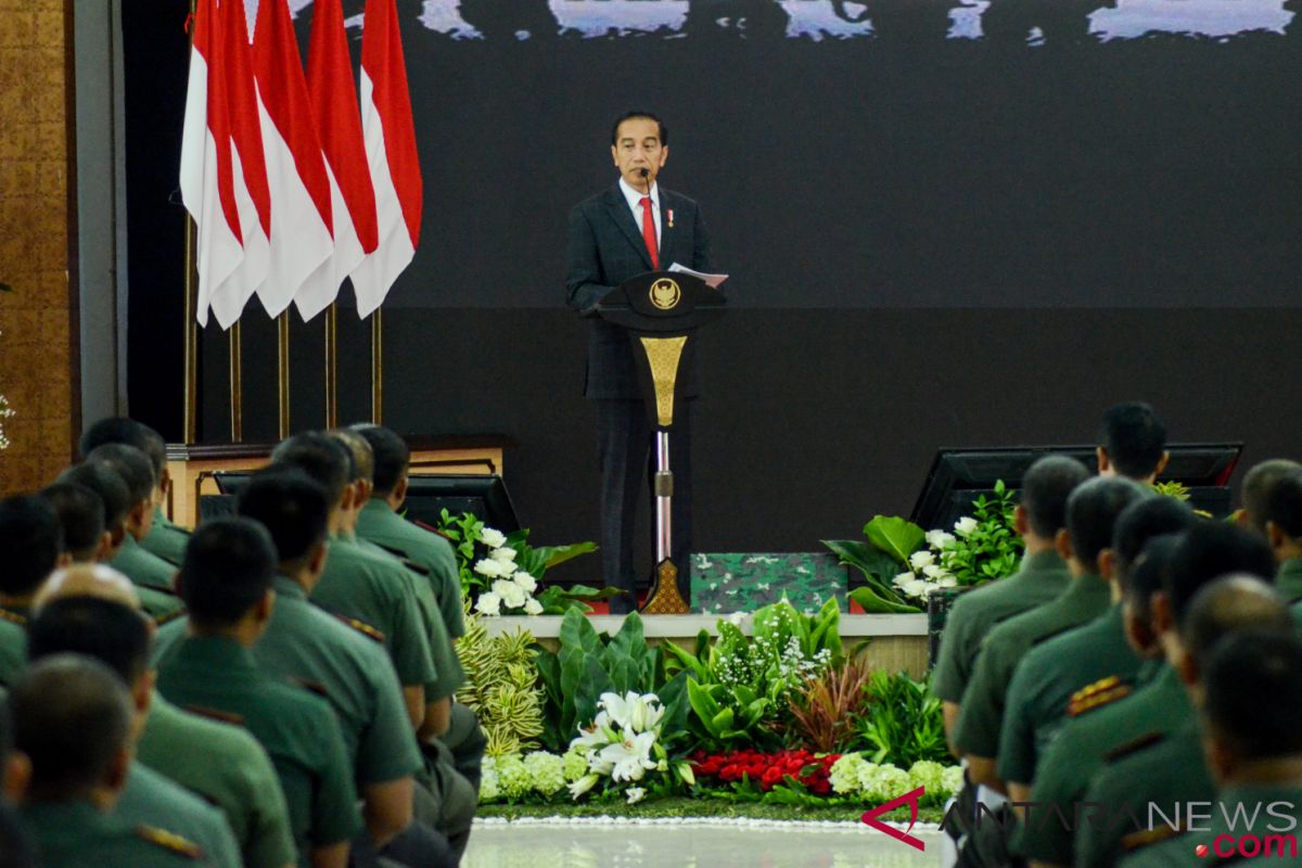 TNI must plan defense, security programs: Jokowi