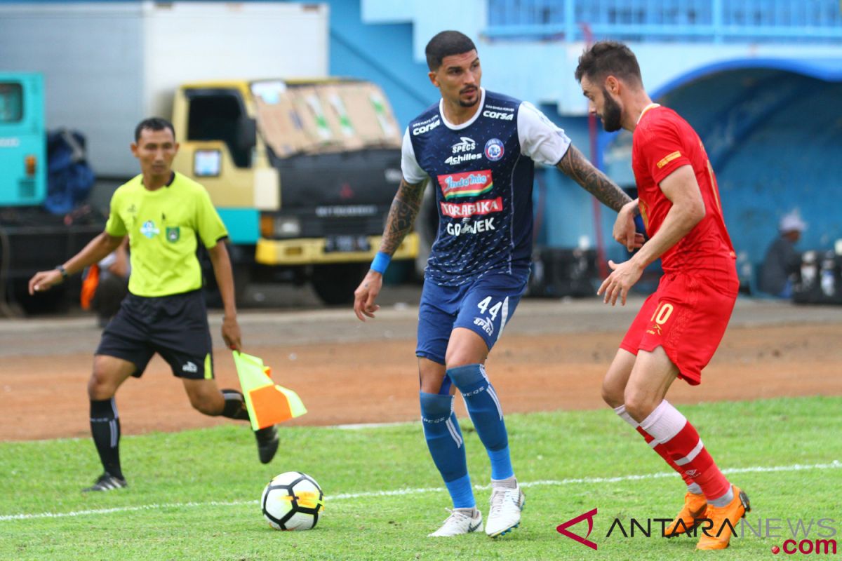 Konate Absen saat Arema Hadapi Persita di Piala Indonesia