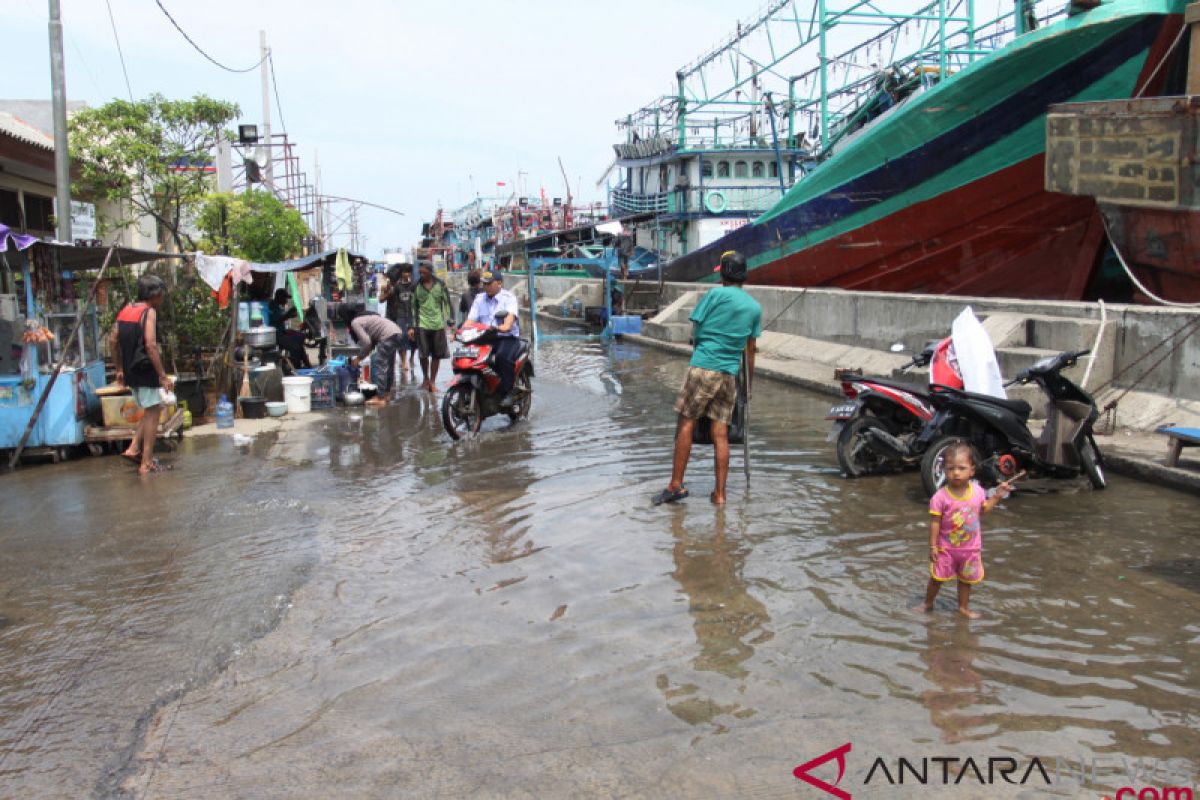 Pemkot Jakut imbau warga aktif cegah banjir