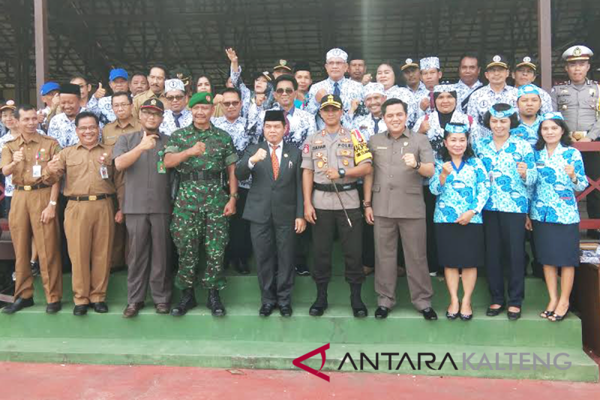 Beri penghormatan setinggi-tingginya kepada guru, kata DPRD Bartim