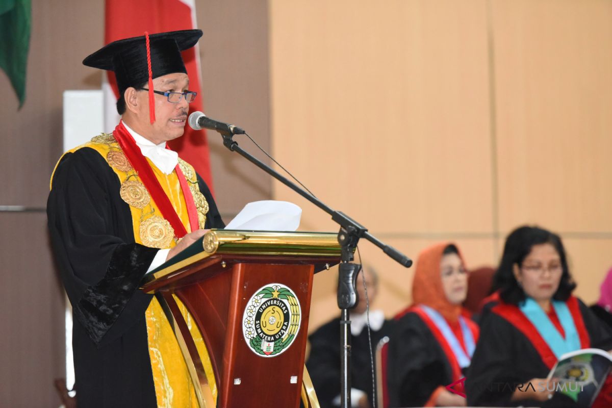 Rektor USU lantik  3258 wisudawan