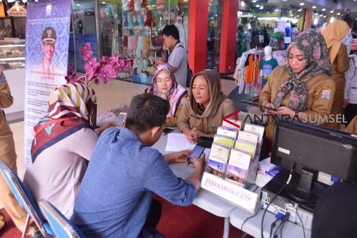 Disdukcapil buka pelayanan di PTC Mall Palembang