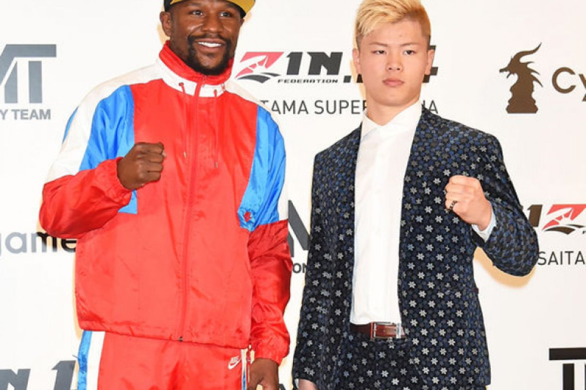 Mayweather  tidak masalahkan aturan saat hadapi juara kickboxing Jepang