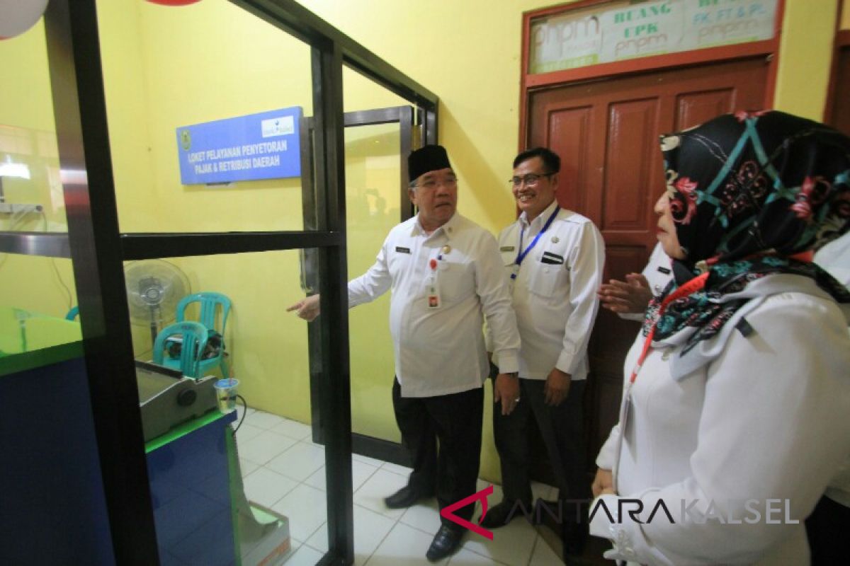 HSU Buka Kas Pembantu Kecamatan Himpun Pajak dan Retribusi