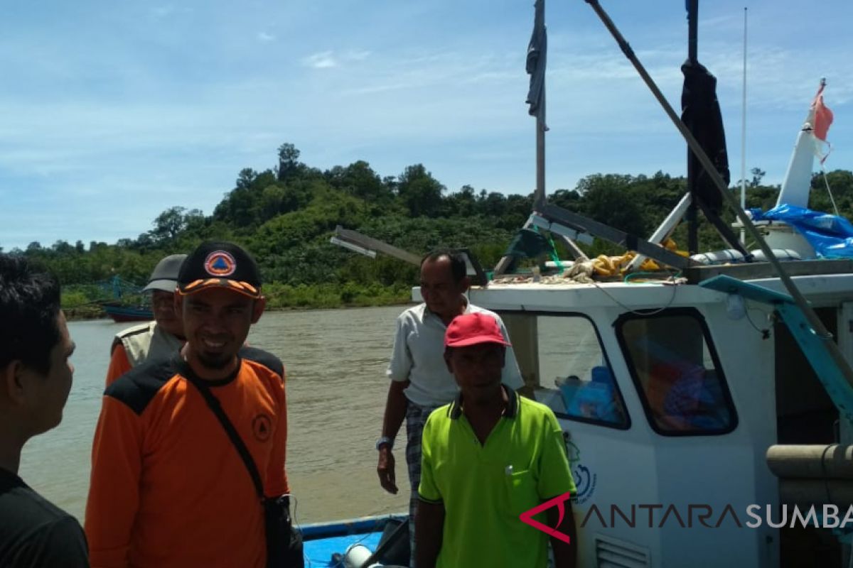 Lima hari menghilang, kapal nelayan di Pasaman Barat akhirnya selamat