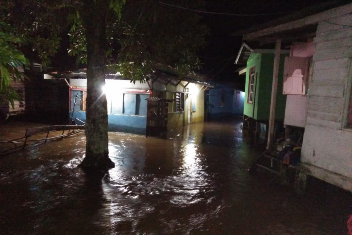 Banjir di Badau mulai surut