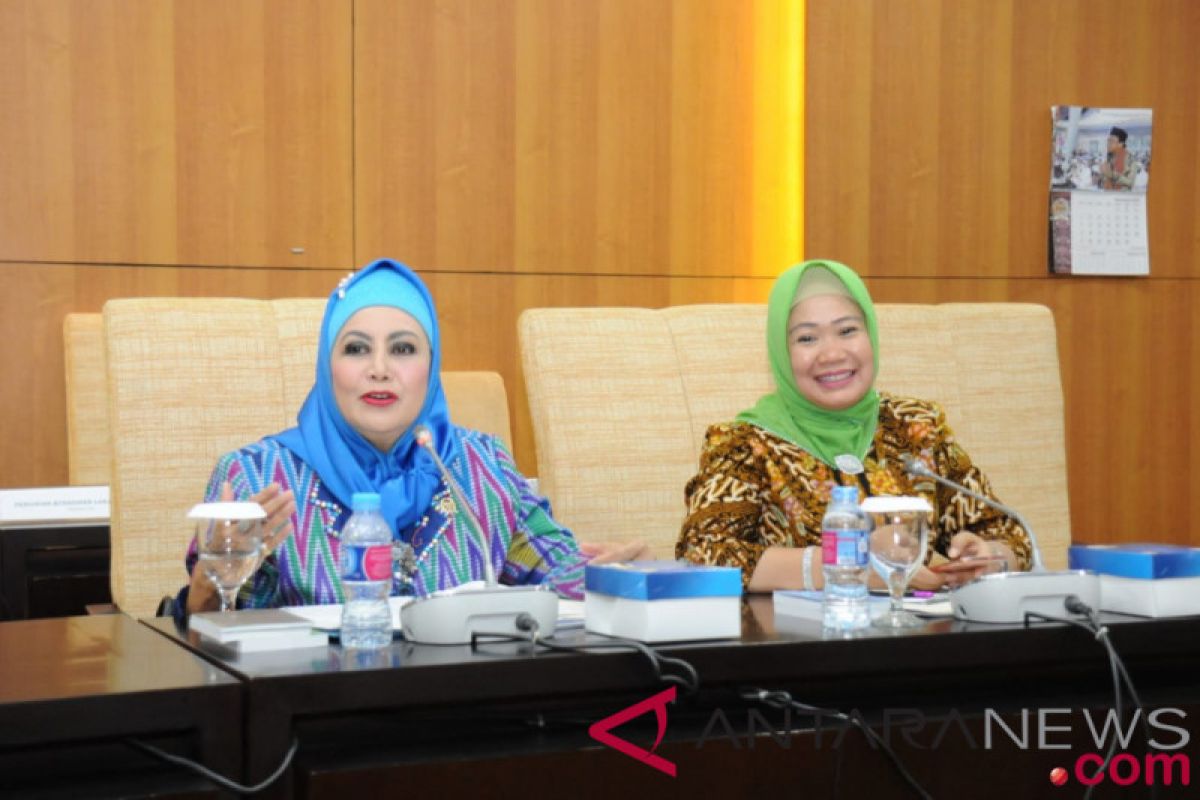 Melani berharap semakin banyak wakil rakyat dari kalangan perempuan