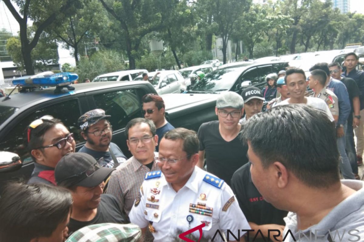 Kemenhub buat Permen tanggapi penangguhan mitra ojol