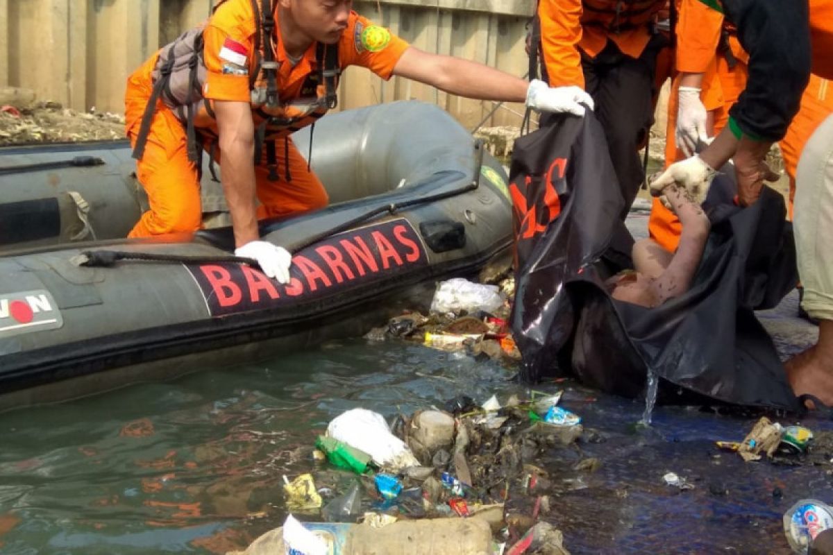 Bocah tenggelam di Kali BKB ditemukan tewas