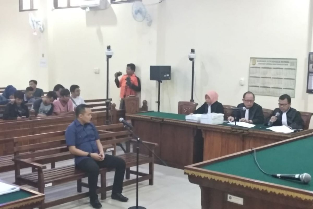 Jaksa KPK tuntut Gilang 3 tahun penjara