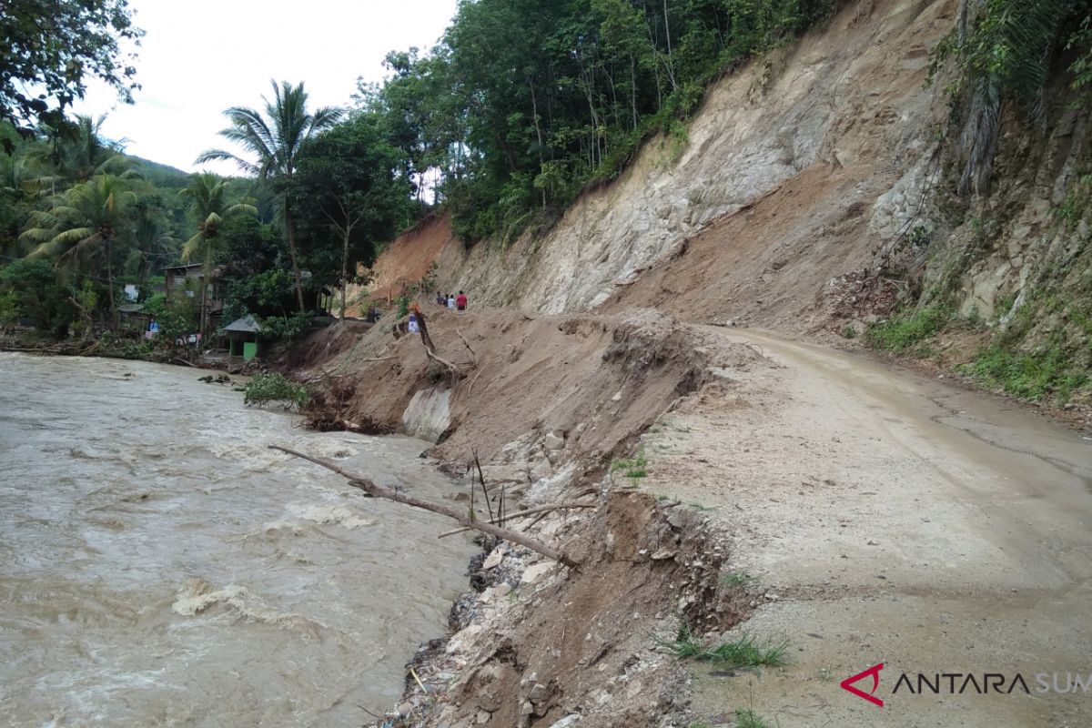 Banjir juga berdampak di Panyabungan Timur