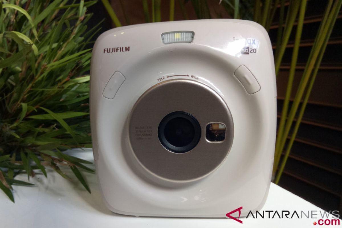Fujifilm hadirkan kamera Hybrid pertama dengan motion mode